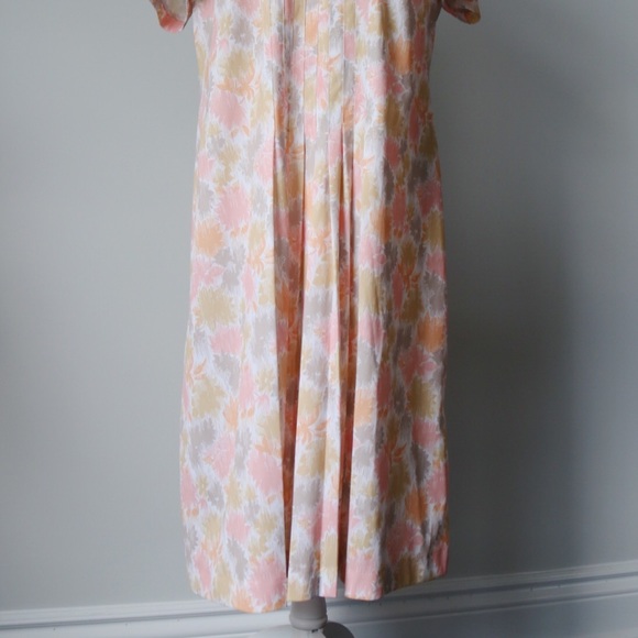 Vintage pastel tie-neck shift dress - Picture 4 of 7
